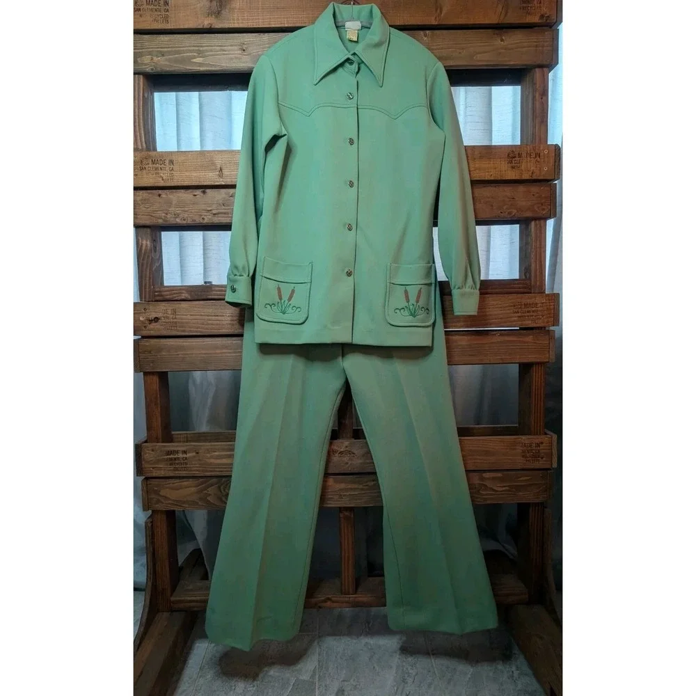 Vintage Douglas Marc Suit, Jacket & Pants Set With Oats Patch Pockets, Shade D